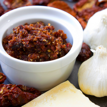 Load image into Gallery viewer, SUNDRIED TOMATO, GARLIC &amp; PARMESAN